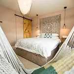Casa Formentera 스카버러