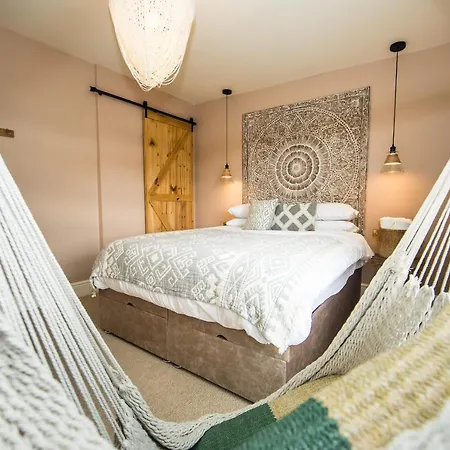 Casa Formentera Scarborough